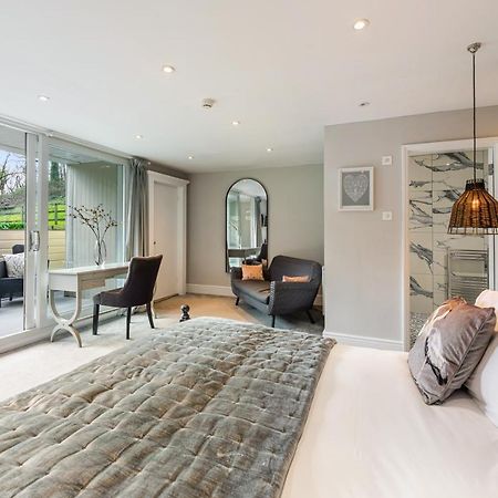 Bed and Breakfast The Bickley Mill Ньютон Эбэт Экстерьер фото