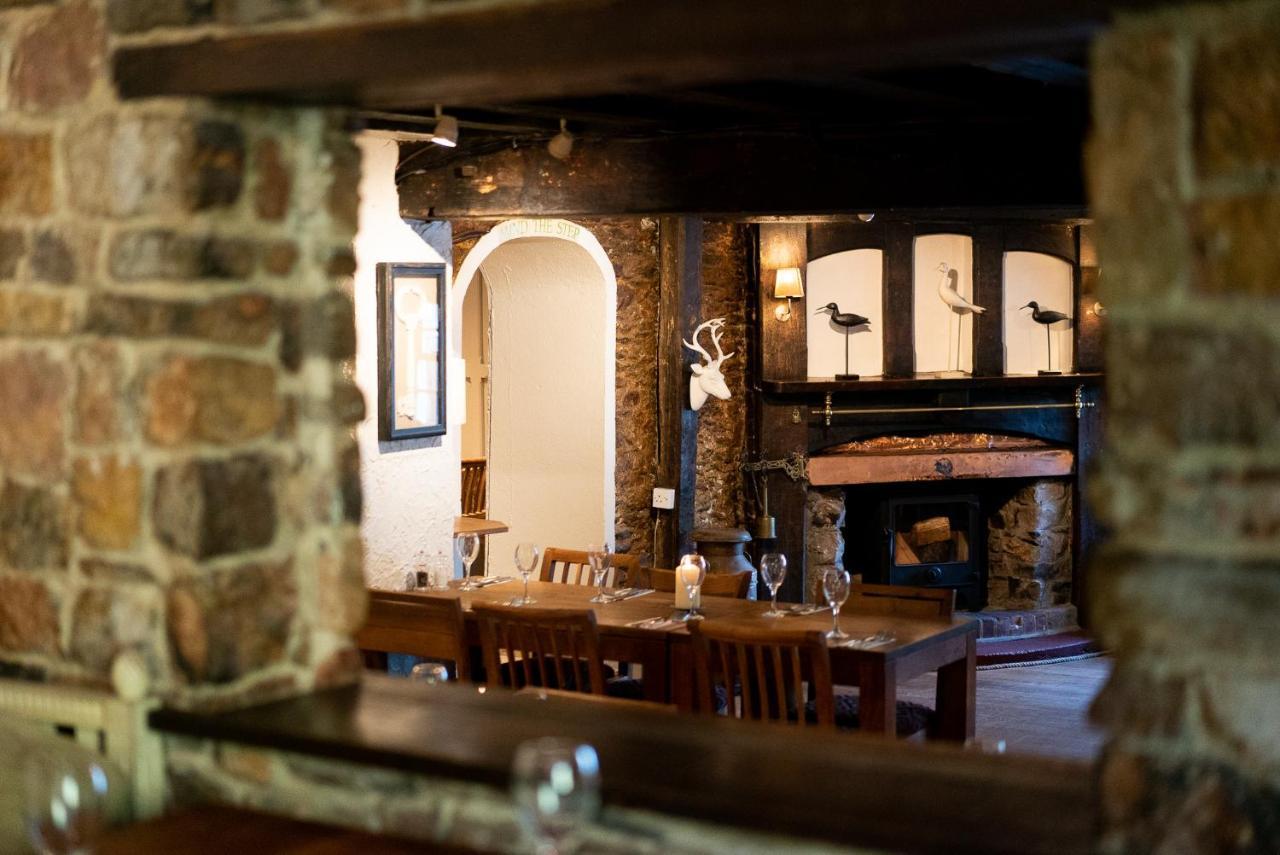 Bed and Breakfast The Bickley Mill Ньютон Эбэт Экстерьер фото