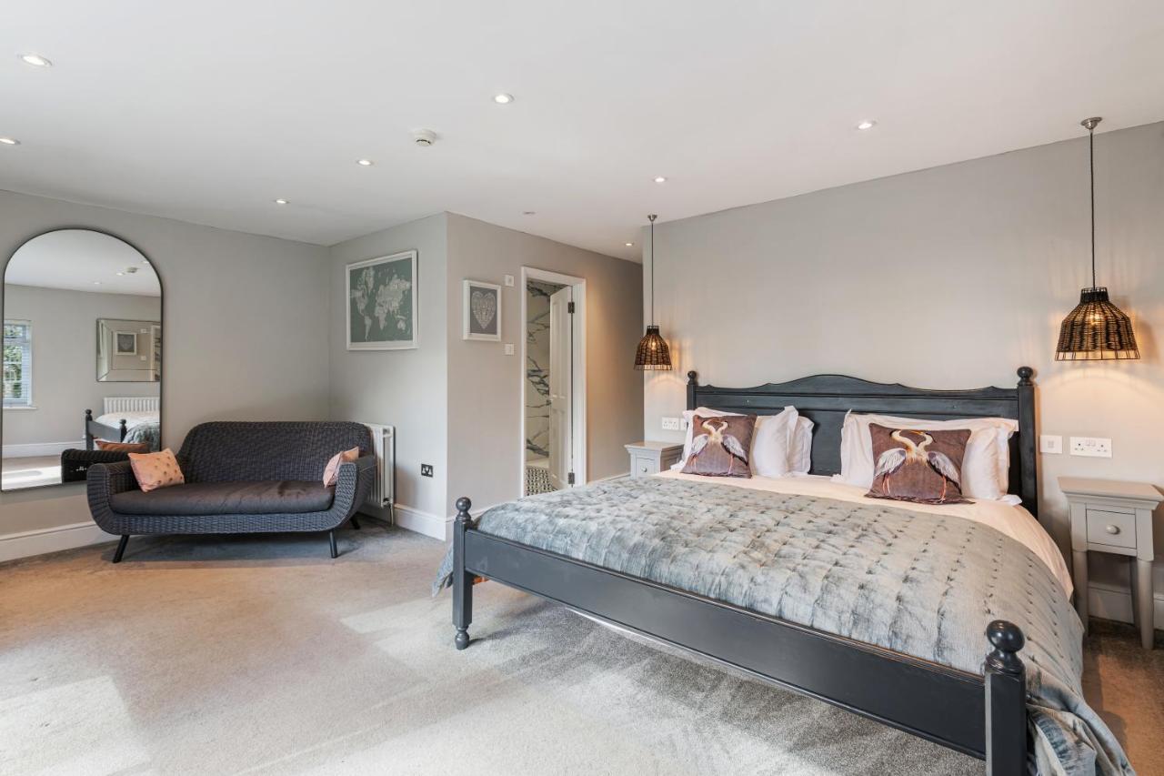 Bed and Breakfast The Bickley Mill Ньютон Эбэт Экстерьер фото